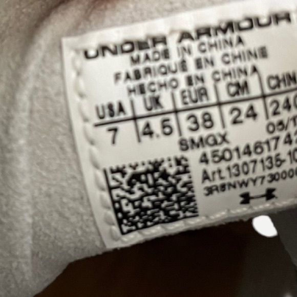 Under Armour UA Fat Tire Michelin Knit Shoes Sneaker Boot Women's 7 - Picture 8 of 9